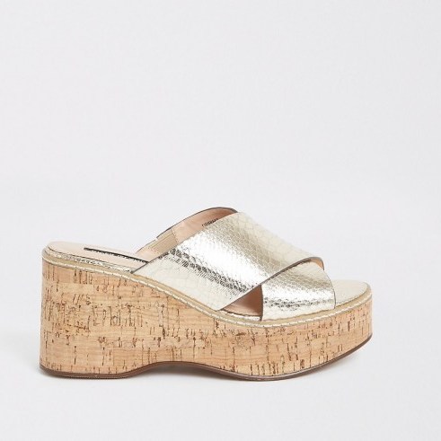 River Island Gold metallic cross vamp wedges | luxe style summer wedged sandals - flipped