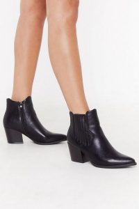 NASTY GAL Journey to the Western Chelsea Boots Black