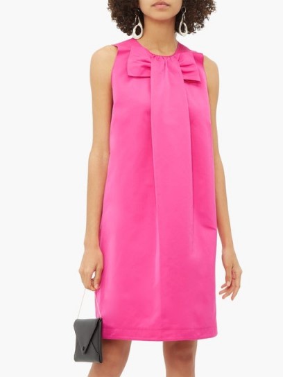 ROCHAS Piastra Radsmir bow-front satin dress in fuchsia-pink ~ vintage look clothing