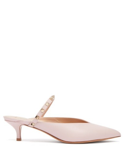 VALENTINO Rockstud Hype leather mules in light-pink ~ luxe kitten heels