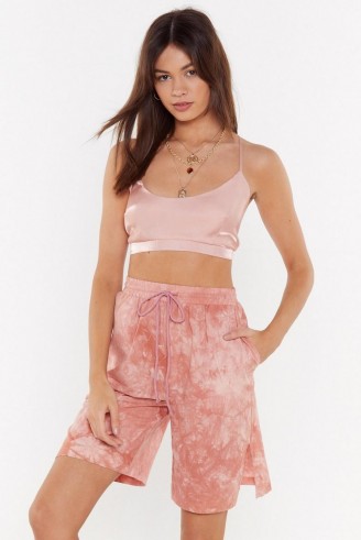 NASTY GAL Tie Dye for Jogger Longline Shorts in Pink – side slit hems