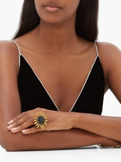 DOLCE & GABBANA Crystal-embellished sunflower ring ~ beautiful Italian statement jewellery - flipped