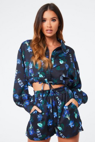 THE COUTURE CLUB FLORAL SIGNATURE TIE HEM SHIRT / oversized cropped shirts