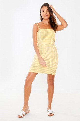 IN THE STYLE JUNIPER YELLOW GINGHAM TIE BACK MINI DRESS - flipped