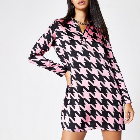 RIVER ISLAND Pink dogtooth check swing dress - flipped