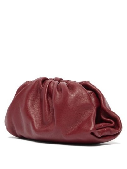 BOTTEGA VENETA The Pouch leather coin purse in burgundy - flipped