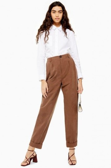 TOPSHOP Taupe Pleated Trousers ~ pleat detail pants - flipped
