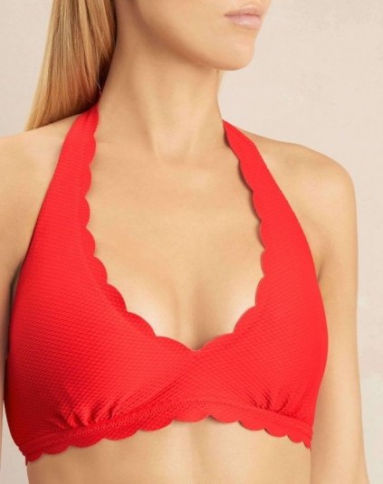 heidi klein Pampelonne Scallop Plunge D-G Top in red – halterneck scalloped-edge bikini tops - flipped