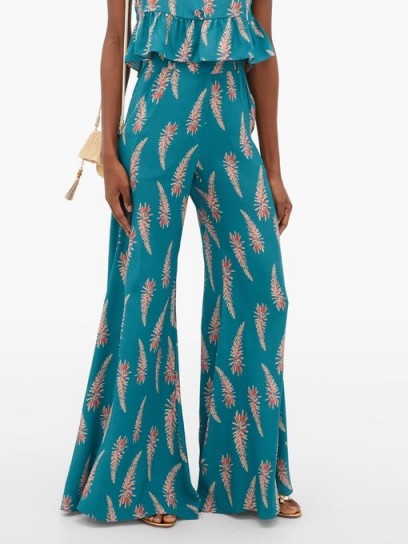 ADRIANA DEGREAS Aloe-print silk-crepe wide-leg trousers in blue ~ vintage look floaty flares