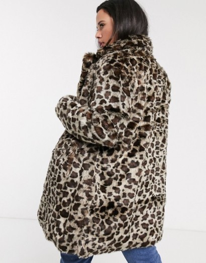 Simply Be faux fur coat in leopard print / fluffy winter plus size coats