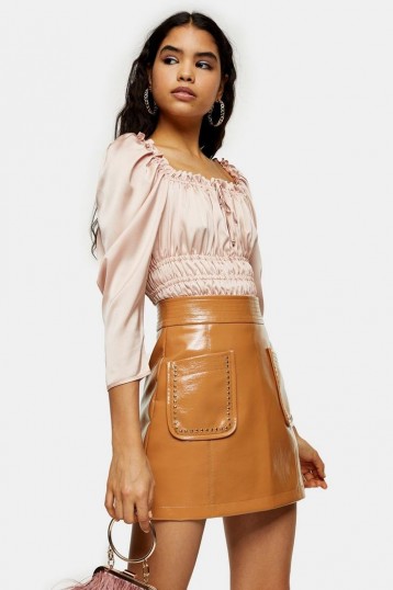 TOPSHOP Caramel Brown Vinyl Stud Mini Skirt – classic A-line skirts