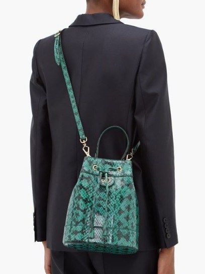 GUCCI Ophidia snake-print leather bucket bag in dark green, black - flipped