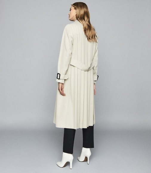 Reiss PIXIE PLEAT DETAILED TRENCH COAT STONEPIXIE | pleated back coat