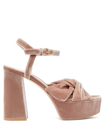GIANVITO ROSSI Poppy 70 knotted velvet platform sandals pink – luxury platforms