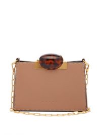 MARNI Tortoiseshell-effect clasp leather shoulder bag in pink | chic chain strap bags