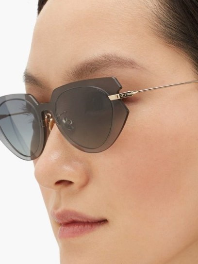 DIOR EYEWEAR DiorAttitude2 cat-eye acetate sunglasses in grey – blue gradient lenses - flipped