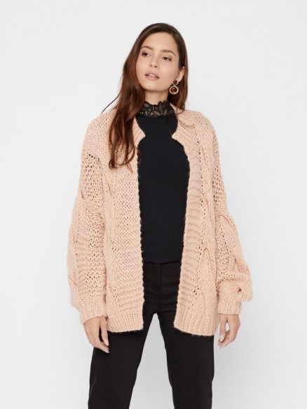 YAS HAND-MADE CABLE-KNIT CARDIGAN Pastel / Rose Dust