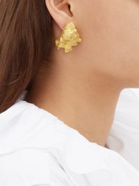 INGY STOCKHOLM Mismatched gold coloured painted-wood earrings
