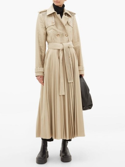 GABRIELA HEARST Stein pleated cotton-gabardine trench coat in beige | neutral coats