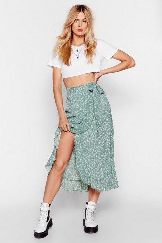 Nasty Gal That’s Tie-ght Floral Midi Skirt in Green