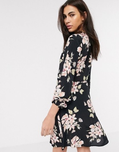 Warehouse floral print tea dress with button front in black - flipped