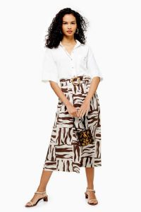 TOPSHOP Zebra Print Linen Blend Midi Skirt in Brown