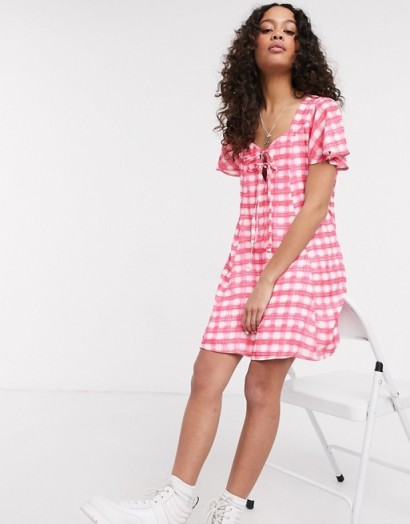 Another Reason tie front smock dress in pink check – summer dresses