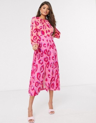 Closet London gathered midaxi dress in contrast pink leopard - flipped