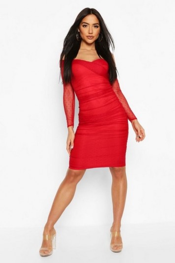 BOOHOO Dobby Off Shoulder Ruched Bodycon Midi Dress in Red
