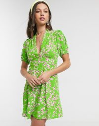 Faithfull laurel floral short sleeve mini dress in apple green / vintage look fashion for summer 2020
