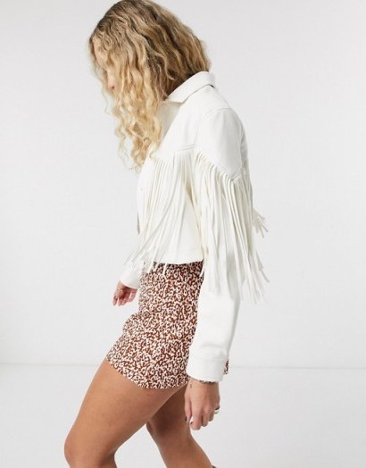Bershka western faux leather jacket with fringing in white – fringed outerwear - flipped