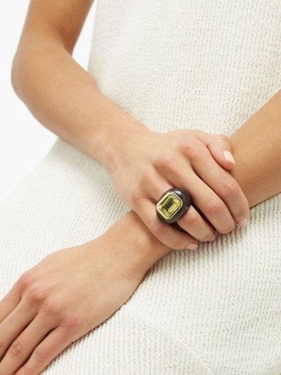 ROSA DE LA CRUZ Citrine, ebony & 18kt gold ring – chunky wood and green stone rings - flipped