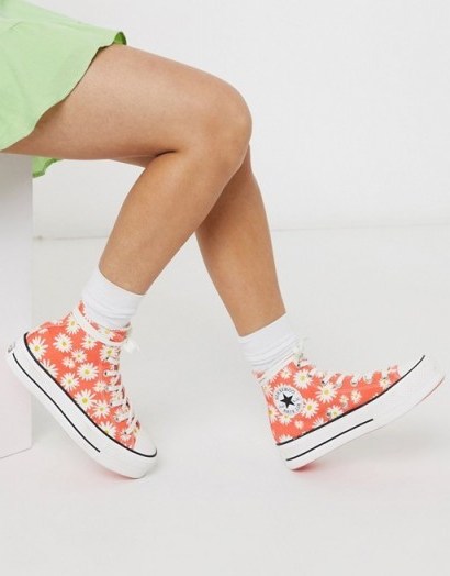 Converse chuck taylor lift platform hi red daisy print / flowery high-top sneakers - flipped