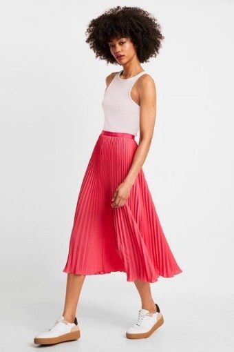 French Connection CREPE LIGHT PLEATED MIDI SKIRT Raspberry Sorbet | bright skirts - flipped