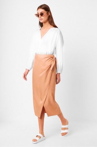 French Connection GABINA DRAPE TIE SIDE SKIRT Blushed Tan