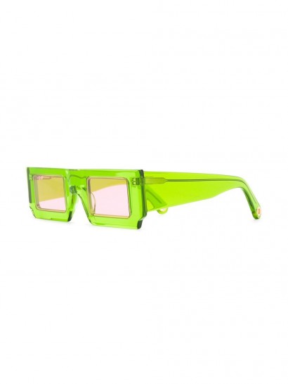 Bella Hadid green square frame sunglasses, JACQUEMUS Les Lunettes Soleil, on Instagram, 23 April 2020 | star style eyewear | celebrity accessories