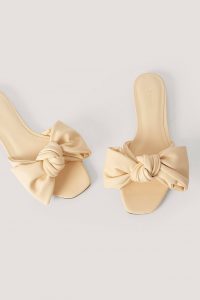 MANGO Momo Sandals Off White | bow embellished flat shoes