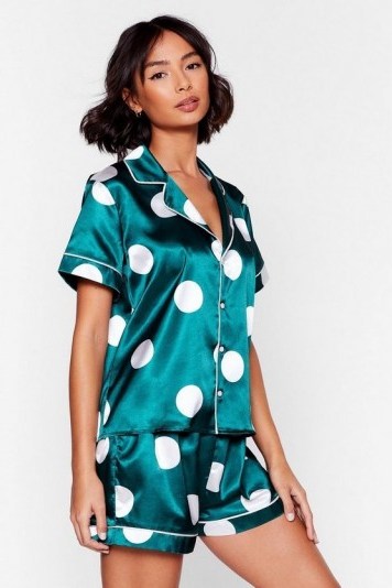 NASTY GAL My Spotlight Short Satin Pajama Set Emerald – sleepwear sets - flipped