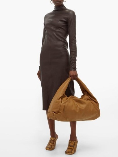 BOTTEGA VENETA The Shoulder Pouch large leather bag in tan brown ~ oversized slouchy bags - flipped