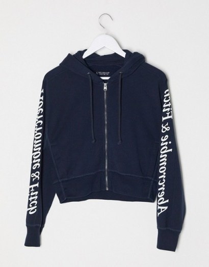 Abercrombie & Fitch classic logo hoodie in navy – blue zip front hoodies - flipped