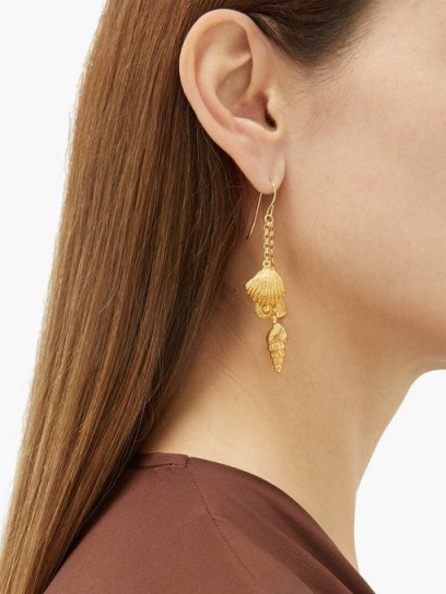 AURÉLIE BIDERMANN Aguas shell-charm gold-plated drop earrings / seashell drops