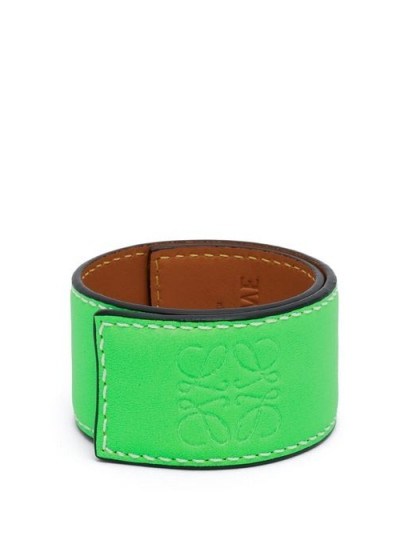 LOEWE PAULA’S IBIZA Anagram-debossed leather slap bracelet in neon-green - flipped