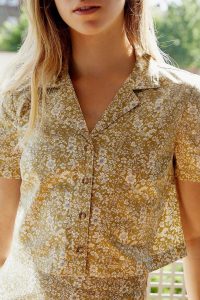 Urban Renewal Inspired By Vintage Khaki Floral Cropped Shirt