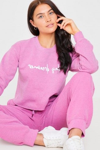 BILLIE FAIERS PINK CROPPED ‘DAY DREAMER’ SLOGAN SWEATER - flipped