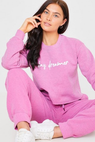 BILLIE FAIERS PINK CROPPED ‘DAY DREAMER’ SLOGAN SWEATER