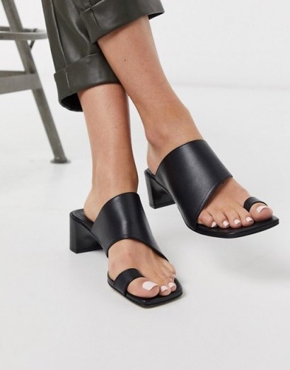 E8 by Miista Lanuola toe loop heeled sandals in black nappa - flipped
