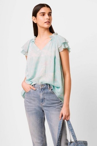 French Connection ENDRA CRINKLE FRILL V NECK TOP GLASS MINT MULTI