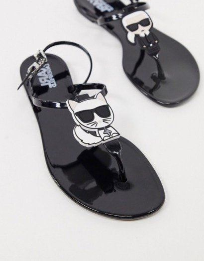 Karl Lagerfeld Iconic jelly sandals in black - flipped
