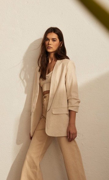 STRADIVARIUS Linen blazer with gathered sleeves vanilla – neutral summer jacket