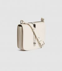 Reiss MILNER LEATHER SQUARE CROSS BODY BAG OFF WHITE / everyday luxe